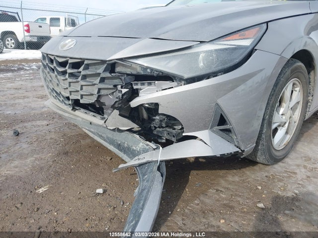 KMHLM4AG5PU522402 Hyundai ELANTRA SEL