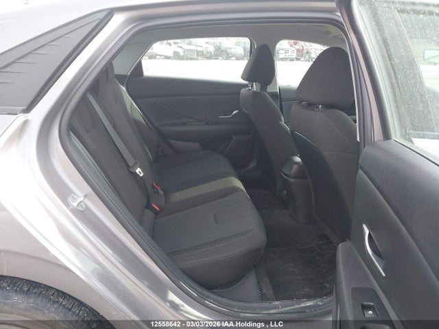 KMHLM4AG5PU522402 Hyundai ELANTRA SEL