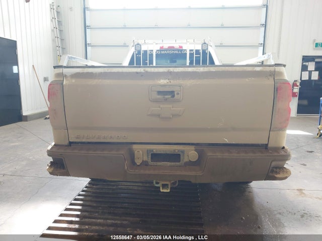 1GCNKNEC8JZ360579 Chevrolet Silverado K1500/k1500 Ls