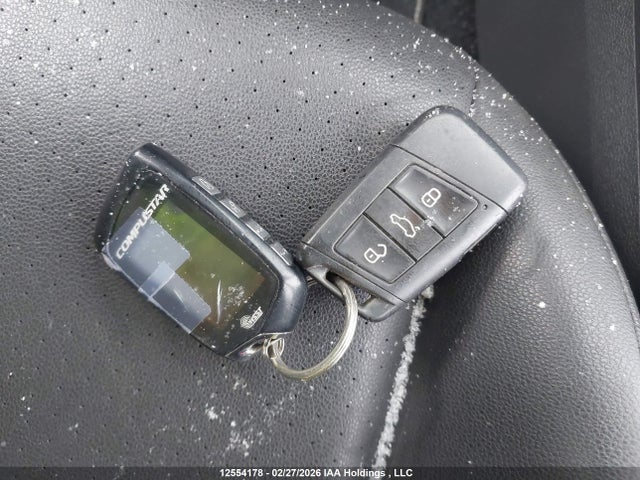 3VWEB7BUXLM017377 Volkswagen Jetta Highline