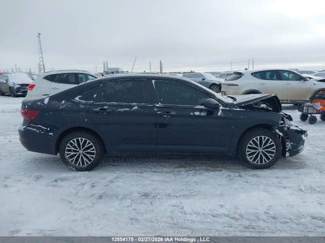 3VWEB7BUXLM017377 Volkswagen Jetta Highline
