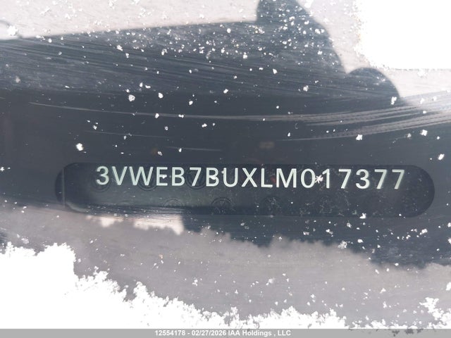 3VWEB7BUXLM017377 Volkswagen Jetta Highline