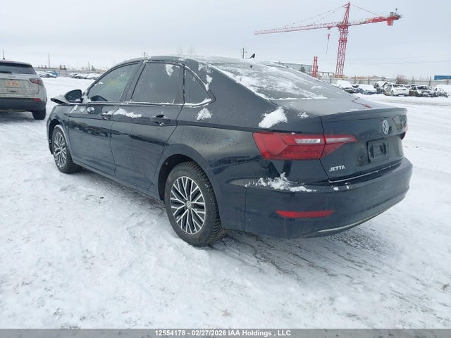 3VWEB7BUXLM017377 Volkswagen Jetta Highline