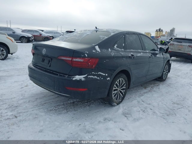 3VWEB7BUXLM017377 Volkswagen Jetta Highline