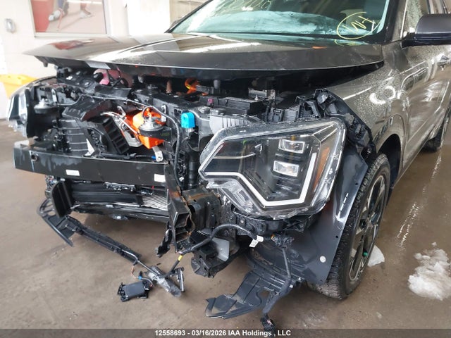12558693 :رقم المزاد ، KNDCT3L10R5100108 vin ، 2024 Kia Niro Ev Wave/wave W/snow White Pearl   Grey Exterior مزاد بيع