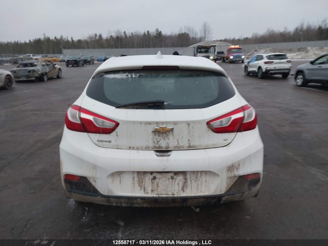 12558717 :رقم المزاد ، 3G1BE6SM1JS588586 vin ، 2018 Chevrolet Cruze Lt مزاد بيع
