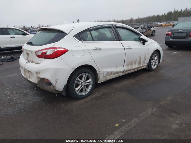 12558717 :رقم المزاد ، 3G1BE6SM1JS588586 vin ، 2018 Chevrolet Cruze Lt مزاد بيع