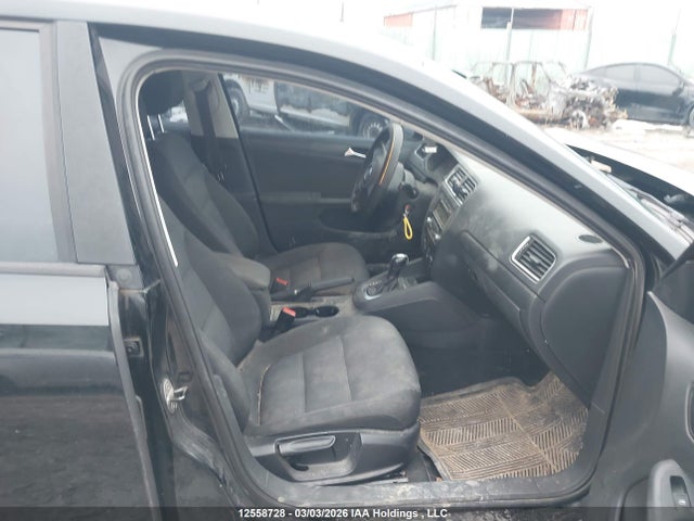 Продаж на аукціоні авто 2011 Volkswagen Jetta 2.0l Comfortline, vin: 3VWDK7AJXBM332018, номер лоту: 12558728