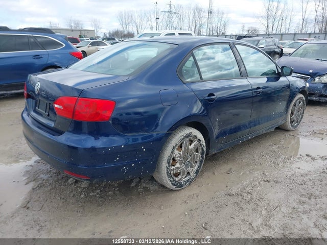 Продажа на аукционе авто 2011 Volkswagen Jetta 2.0l Trendline/2.0l Trendline+, vin: 3VW2K7AJ1BM108904, номер лота: 12558733