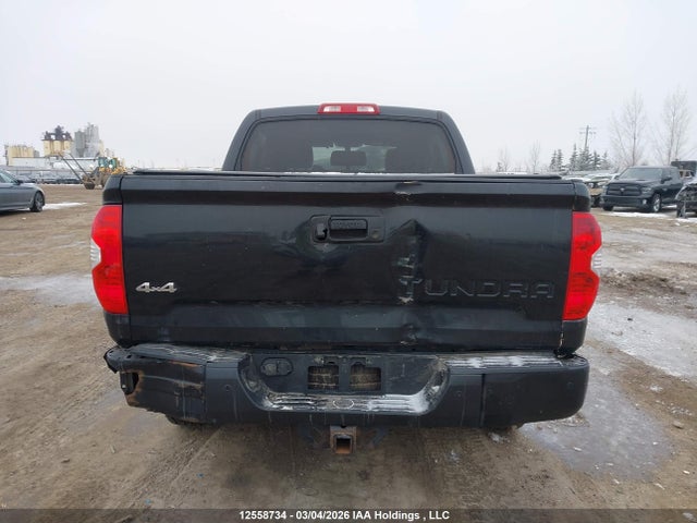 2015 Toyota Tundra Crewmax Limited მანქანა იყიდება აუქციონზე, vin: 5TFHY5F16FX462328, აუქციონის ნომერი: 12558734