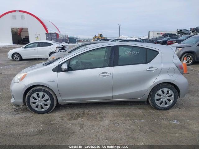Продажа на аукционе авто 2012 Toyota Prius C Technology, vin: JTDKDTB39C1003712, номер лота: 12558748