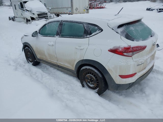 12558754 :رقم المزاد ، KM8J2CA42JU761975 vin ، 2018 Hyundai Tucson Base 2.0l مزاد بيع