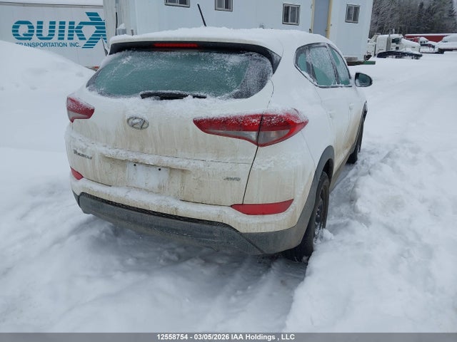 12558754 :رقم المزاد ، KM8J2CA42JU761975 vin ، 2018 Hyundai Tucson Base 2.0l مزاد بيع