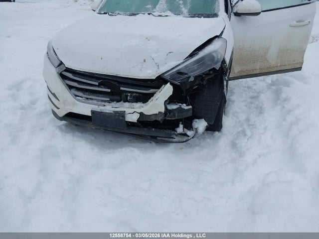 12558754 :رقم المزاد ، KM8J2CA42JU761975 vin ، 2018 Hyundai Tucson Base 2.0l مزاد بيع