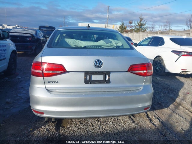 2015 Volkswagen Jetta S მანქანა იყიდება აუქციონზე, vin: 3VW2K7AJ2FM422549, აუქციონის ნომერი: 12558763