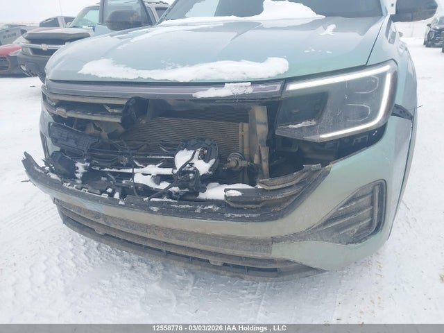 12558778 :رقم المزاد ، 1V2FE2CA4RC243994 vin ، 2024 Volkswagen Atlas Cross Sport 2.0 Tsi Execline مزاد بيع