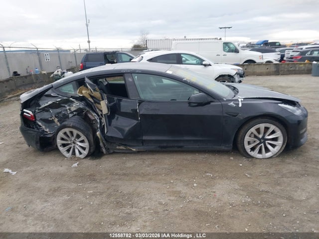5YJ3E1EB4NF296793 Tesla MODEL 3