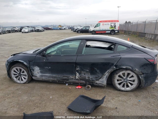 5YJ3E1EB4NF296793 Tesla MODEL 3