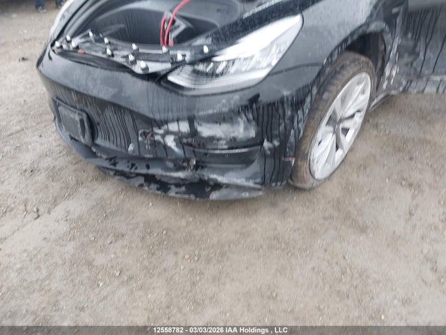 5YJ3E1EB4NF296793 Tesla MODEL 3
