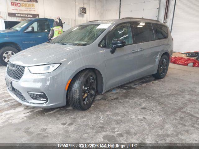2025 Chrysler Pacifica Limited მანქანა იყიდება აუქციონზე, vin: 2C4RC1GG2SR570632, აუქციონის ნომერი: 12558793