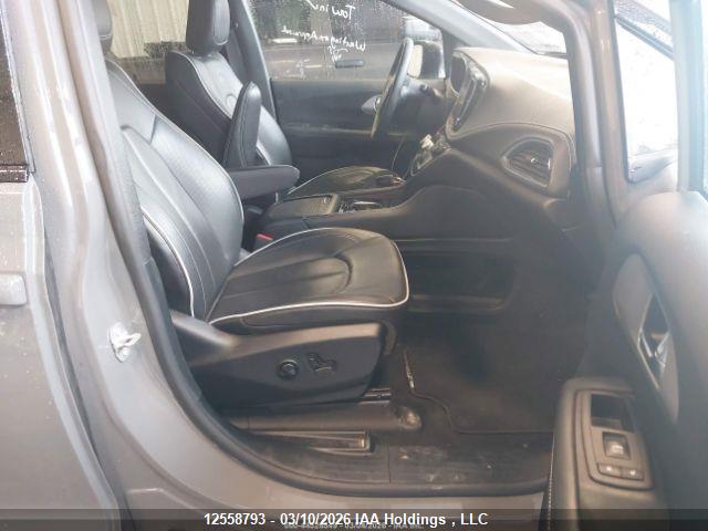 2025 Chrysler Pacifica Limited მანქანა იყიდება აუქციონზე, vin: 2C4RC1GG2SR570632, აუქციონის ნომერი: 12558793