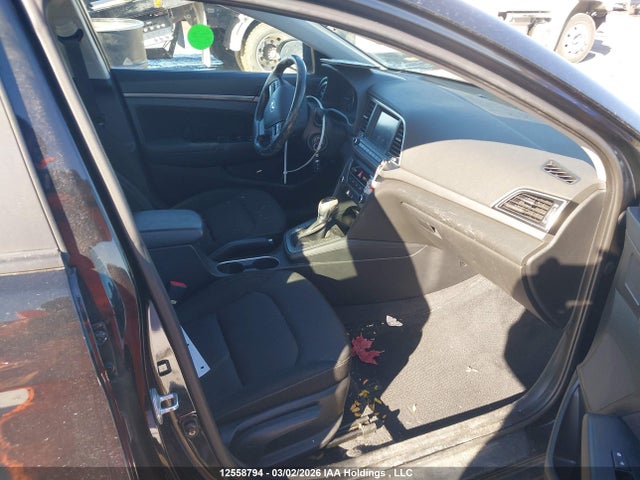 KMHD84LF2HU300480 Hyundai Elantra Se/value/limited