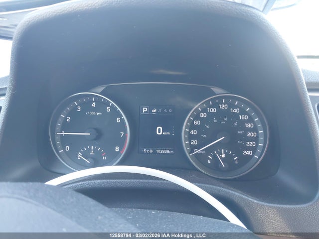 KMHD84LF2HU300480 Hyundai Elantra Se/value/limited