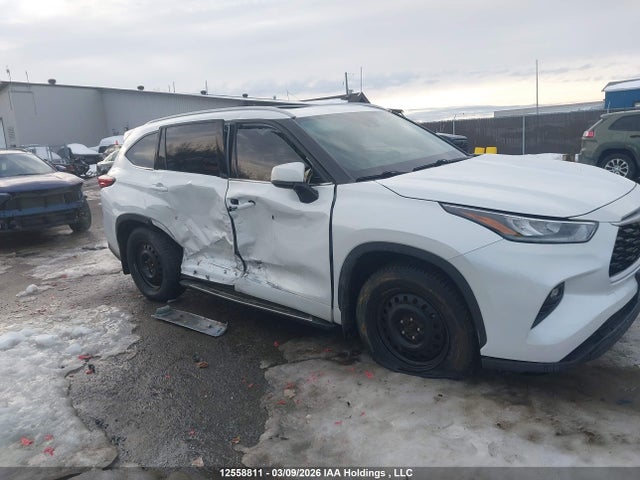 5TDGZRBH7NS590438 Toyota Highlander