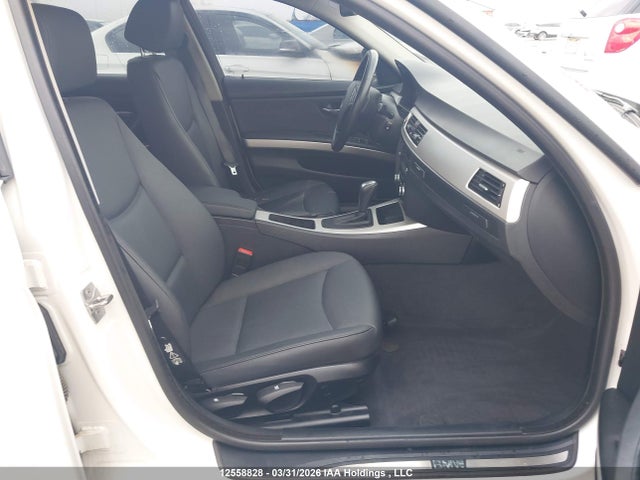 12558828 :رقم المزاد ، WBAPG7C58AA794328 vin ، 2010 Bmw 323i مزاد بيع