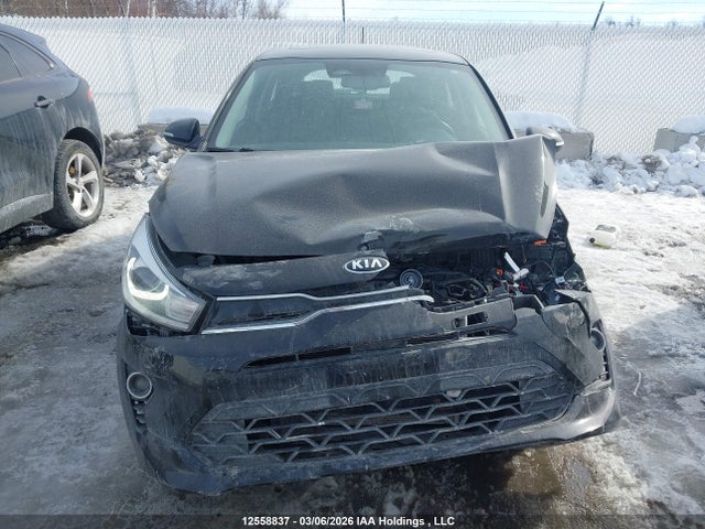 3KPA35AD8ME368983 KIA Rio Ex Premium