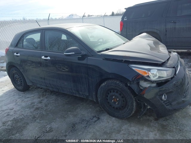 3KPA35AD8ME368983 KIA Rio Ex Premium