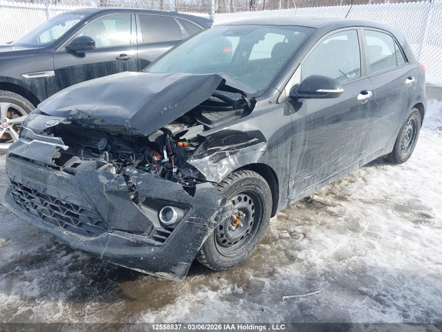 3KPA35AD8ME368983 KIA Rio Ex Premium