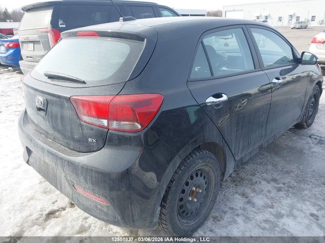3KPA35AD8ME368983 KIA Rio Ex Premium