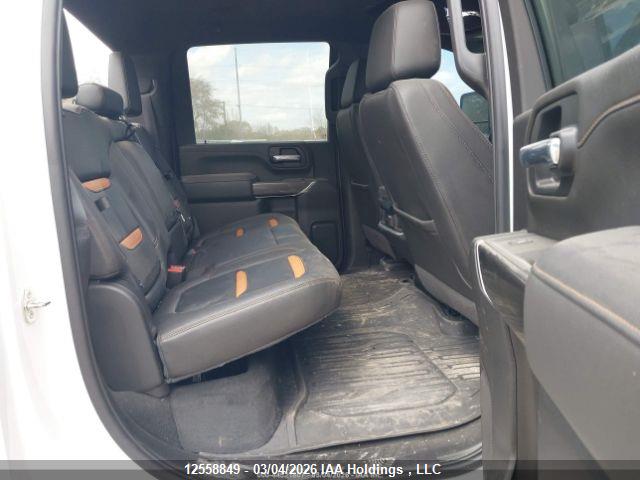 1GT49VEY0NF136054 GMC Sierra 3500hd At4