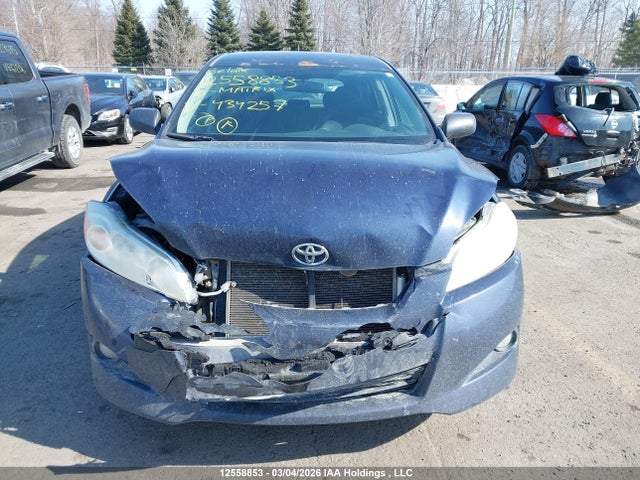 12558853 :رقم المزاد ، 2T1KU4EE2AC434257 vin ، 2010 Toyota Matrix مزاد بيع