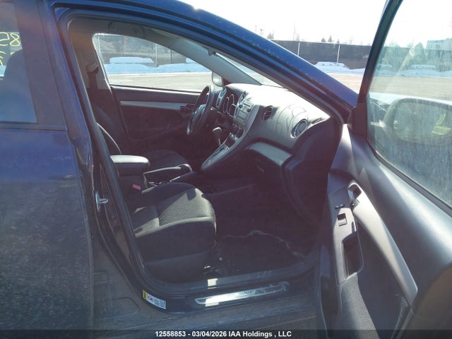 12558853 :رقم المزاد ، 2T1KU4EE2AC434257 vin ، 2010 Toyota Matrix مزاد بيع
