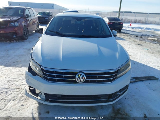 1VWBT7A39HC002970 Volkswagen PASSAT SE