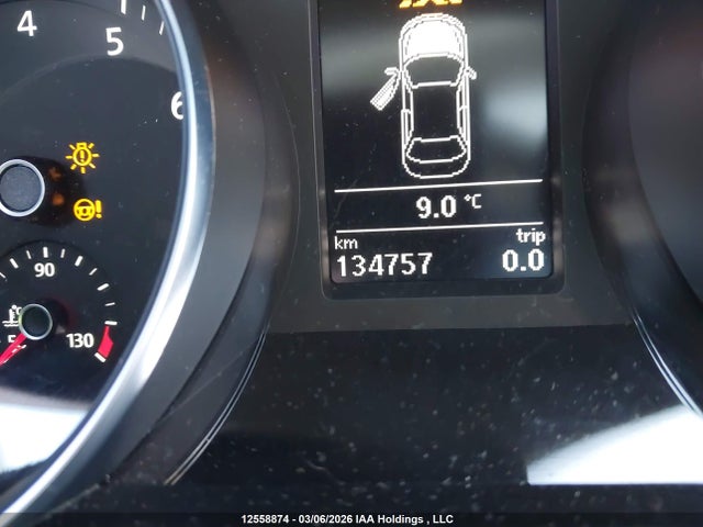 1VWBT7A39HC002970 Volkswagen PASSAT SE