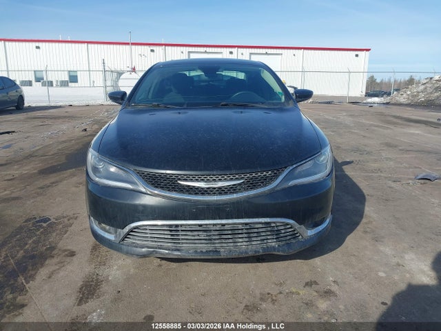 2015 Chrysler 200 Limited მანქანა იყიდება აუქციონზე, vin: 1C3CCCAG7FN525378, აუქციონის ნომერი: 12558885