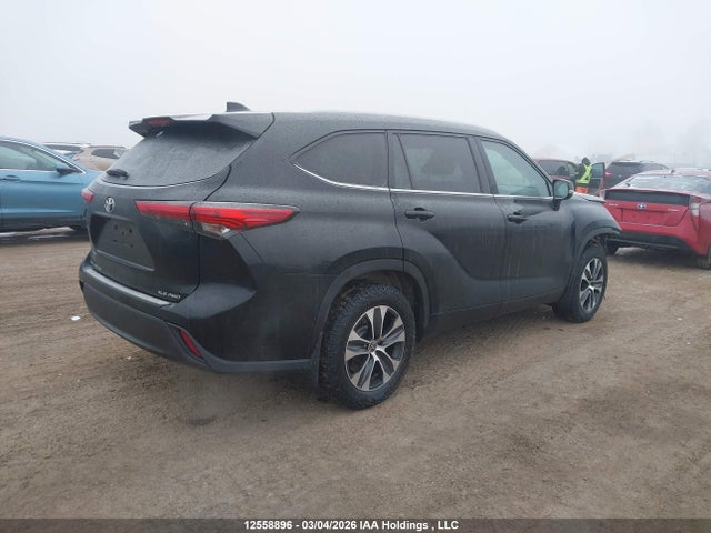 5TDGZRBH7MS523496 Toyota Highlander Xle