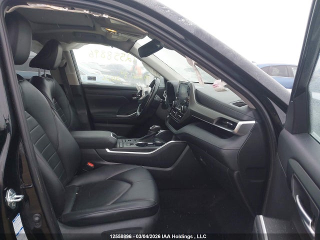5TDGZRBH7MS523496 Toyota Highlander Xle
