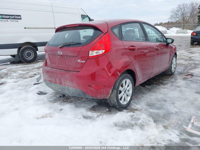 2013 Ford Fiesta Se მანქანა იყიდება აუქციონზე, vin: 3FADP4EJ3DM113049, აუქციონის ნომერი: 12558900