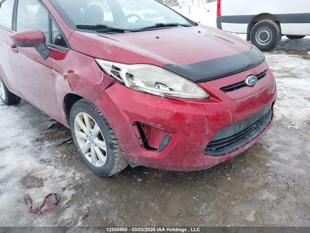 2013 Ford Fiesta Se მანქანა იყიდება აუქციონზე, vin: 3FADP4EJ3DM113049, აუქციონის ნომერი: 12558900