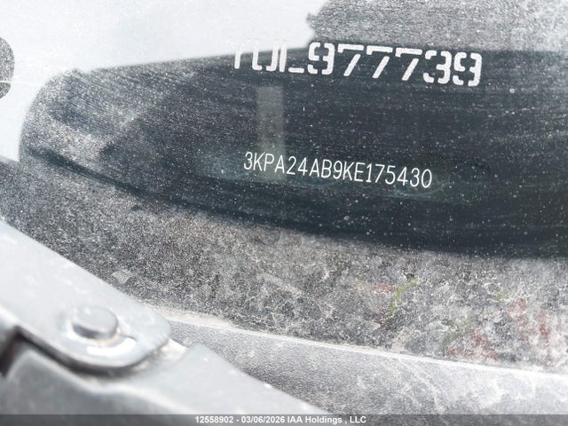 3KPA24AB9KE175430 KIA Rio