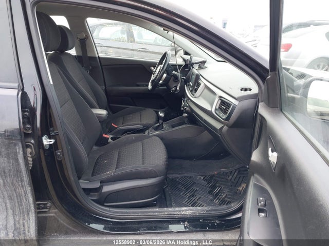 3KPA24AB9KE175430 KIA Rio