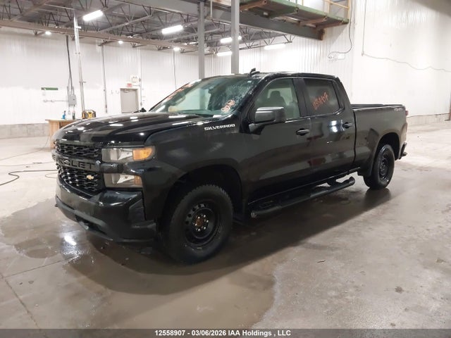 Продаж на аукціоні авто 2021 Chevrolet Silverado 1500 Custom, vin: 1GCUYBEF2MZ421108, номер лоту: 12558907