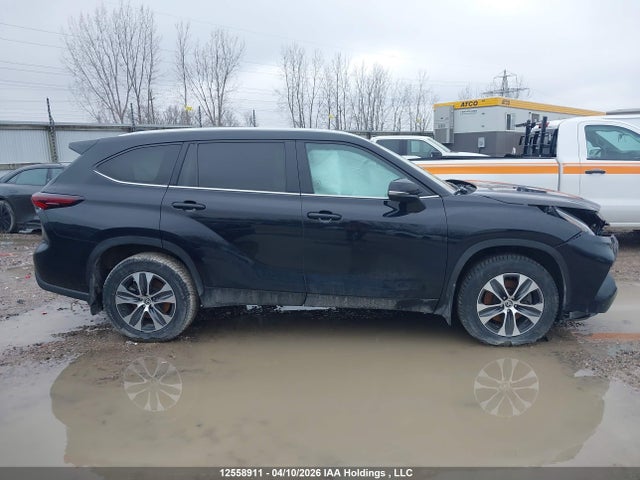 5TDKBRCH1RS610220 Toyota Highlander Hybrid Xle