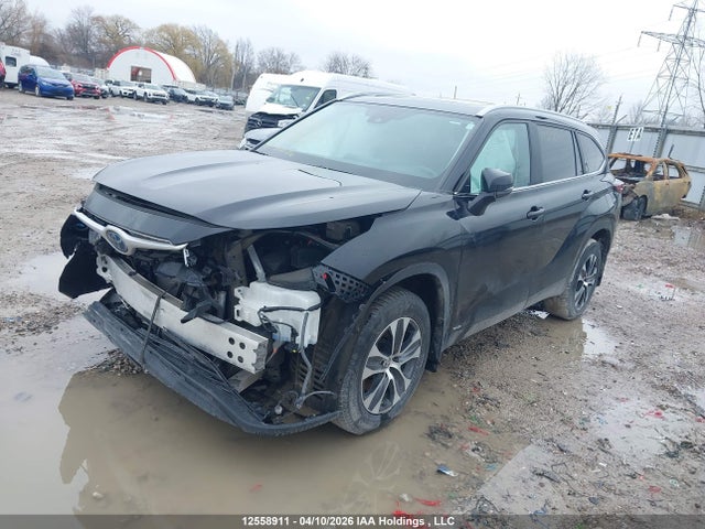 5TDKBRCH1RS610220 Toyota Highlander Hybrid Xle