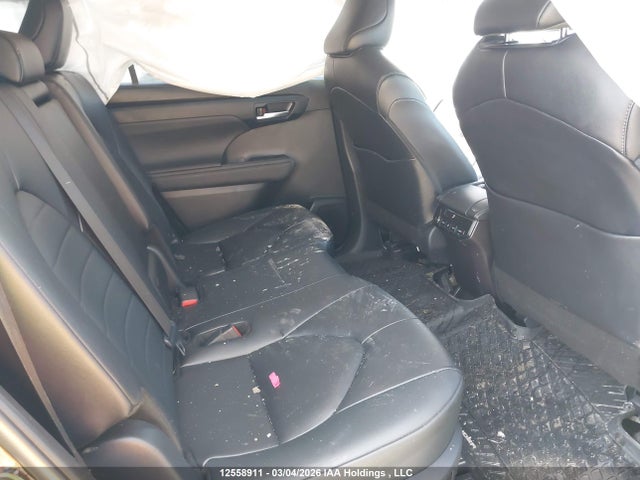 5TDKBRCH1RS610220 Toyota Highlander Hybrid Xle