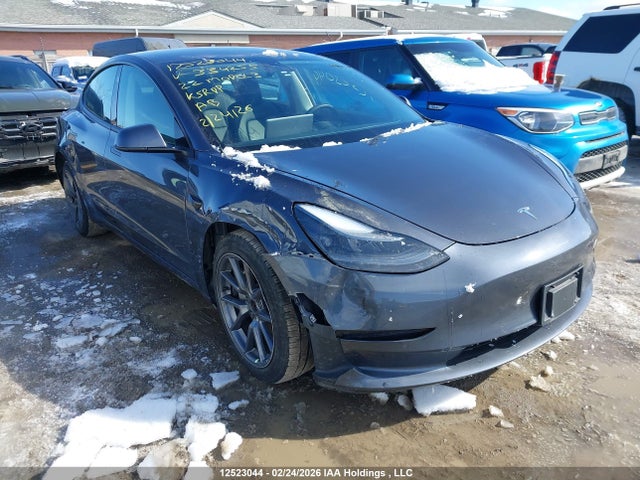 5YJ3E1EA4NF334255 Tesla Model 3 Rwd/standard Range
